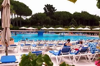 Garden Toscana Resort San Vincenzo 3*,